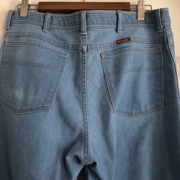 Used Wrangler mens jeans. - Picture 6 of 8
